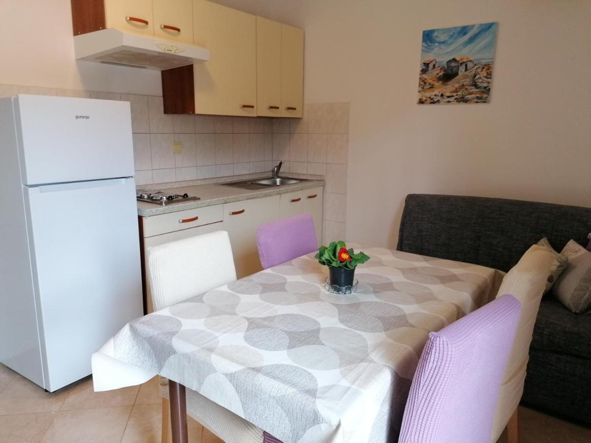Casa Lidija Apartment Ровин Екстериор снимка