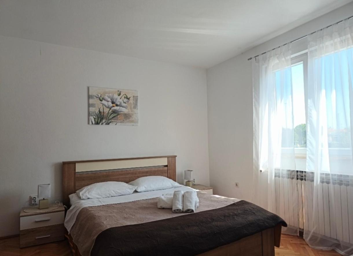 Casa Lidija Apartment Ровин Екстериор снимка