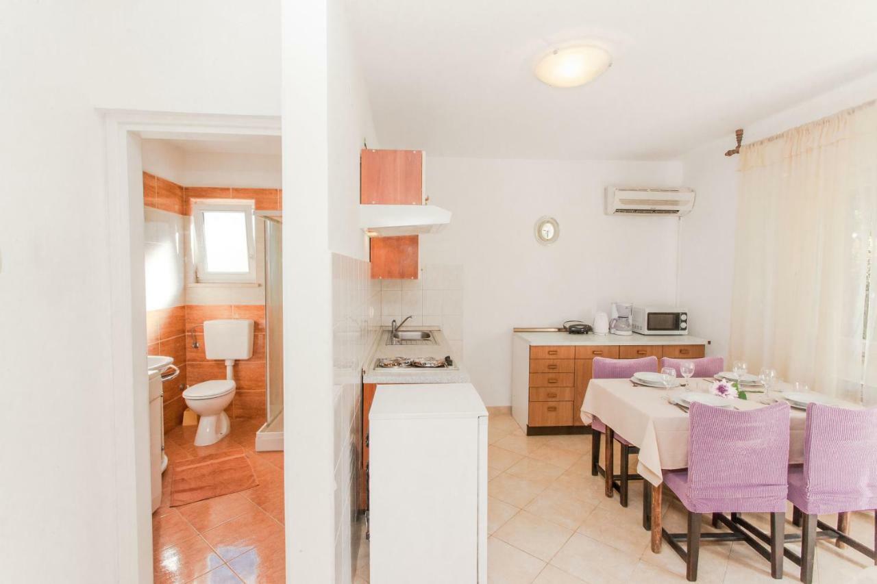 Casa Lidija Apartment Ровин Екстериор снимка